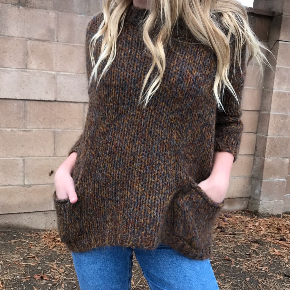 Zara knit sweater made in Italy size small